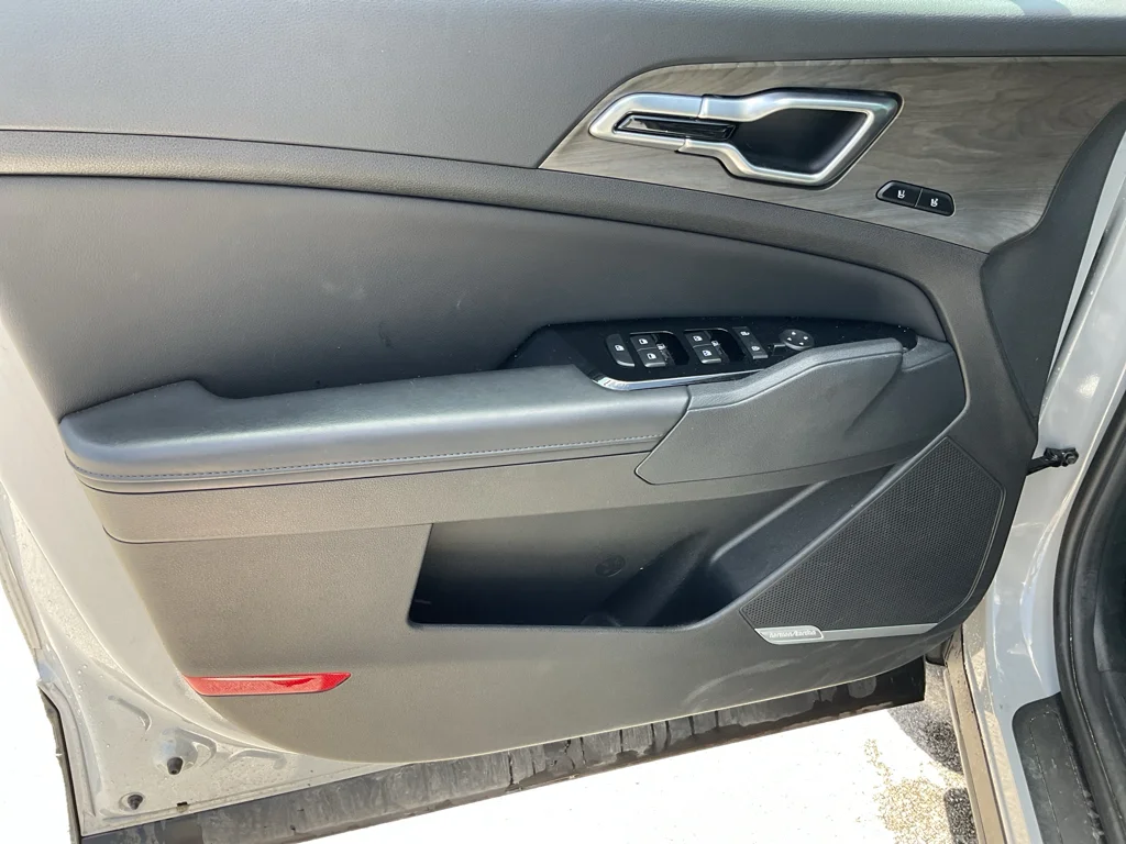 Used 2024 Wolf Gray/Ebony Black Roof Kia X-Pro Prestige image 15