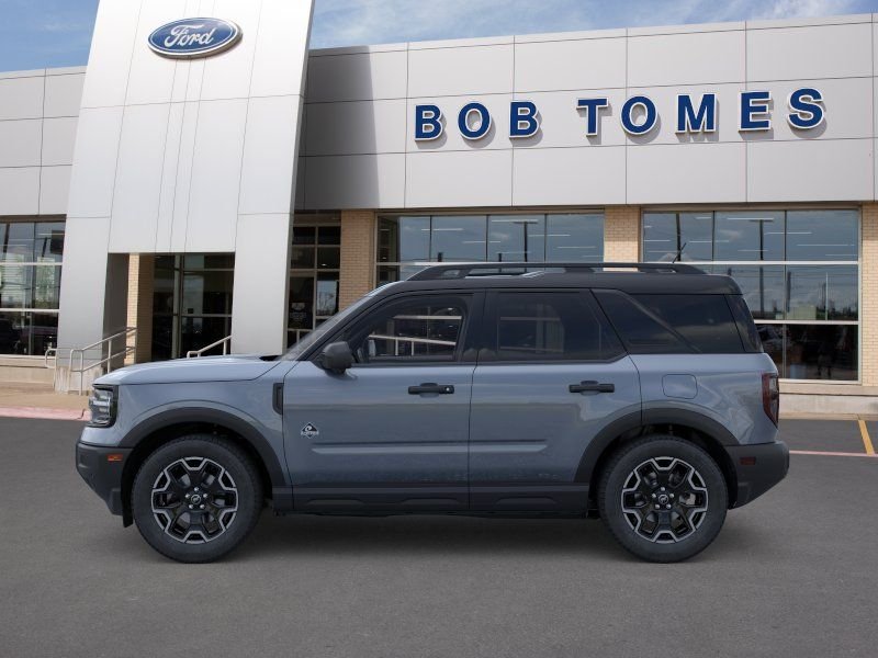 New 2026 Azure Gray Metallic Tri-Coat Ford Outer Banks® image 4