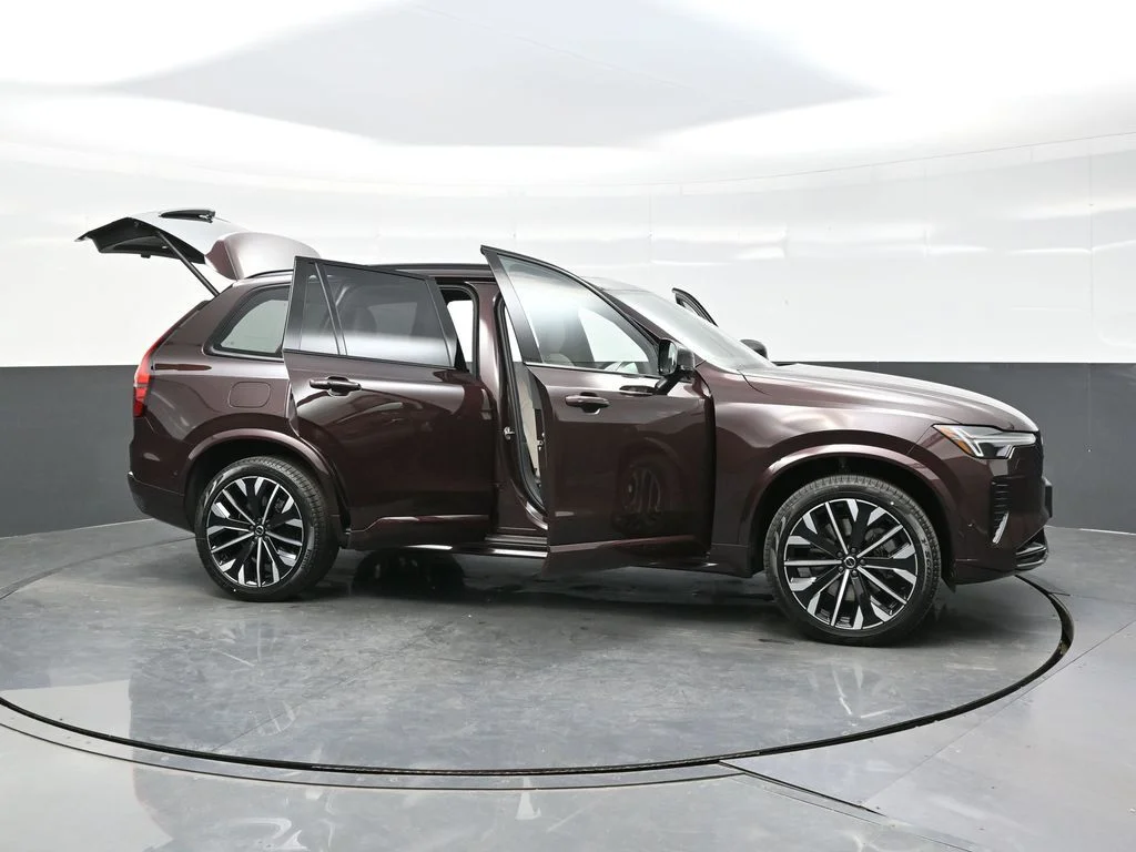New 2026 Mulberry Red Volvo T8 Ultra image 48