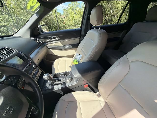 Used 2019 Red Ford XLT image 20