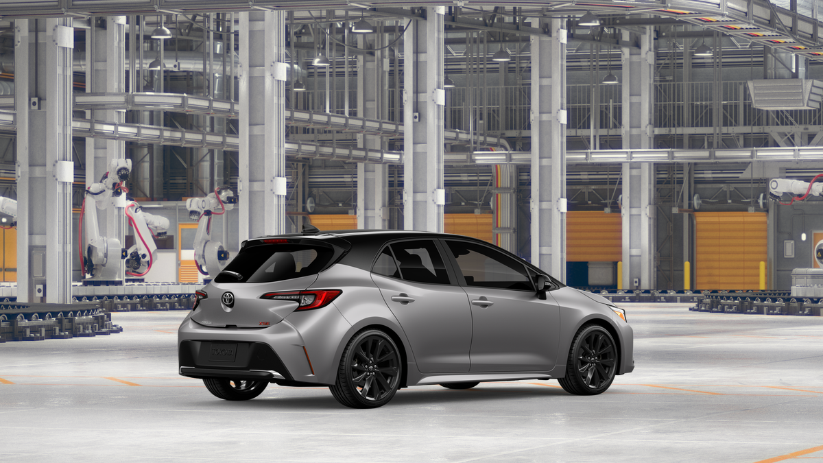 New 2027 Classic Silver Metallic with Black roof Toyota XSE image 10
