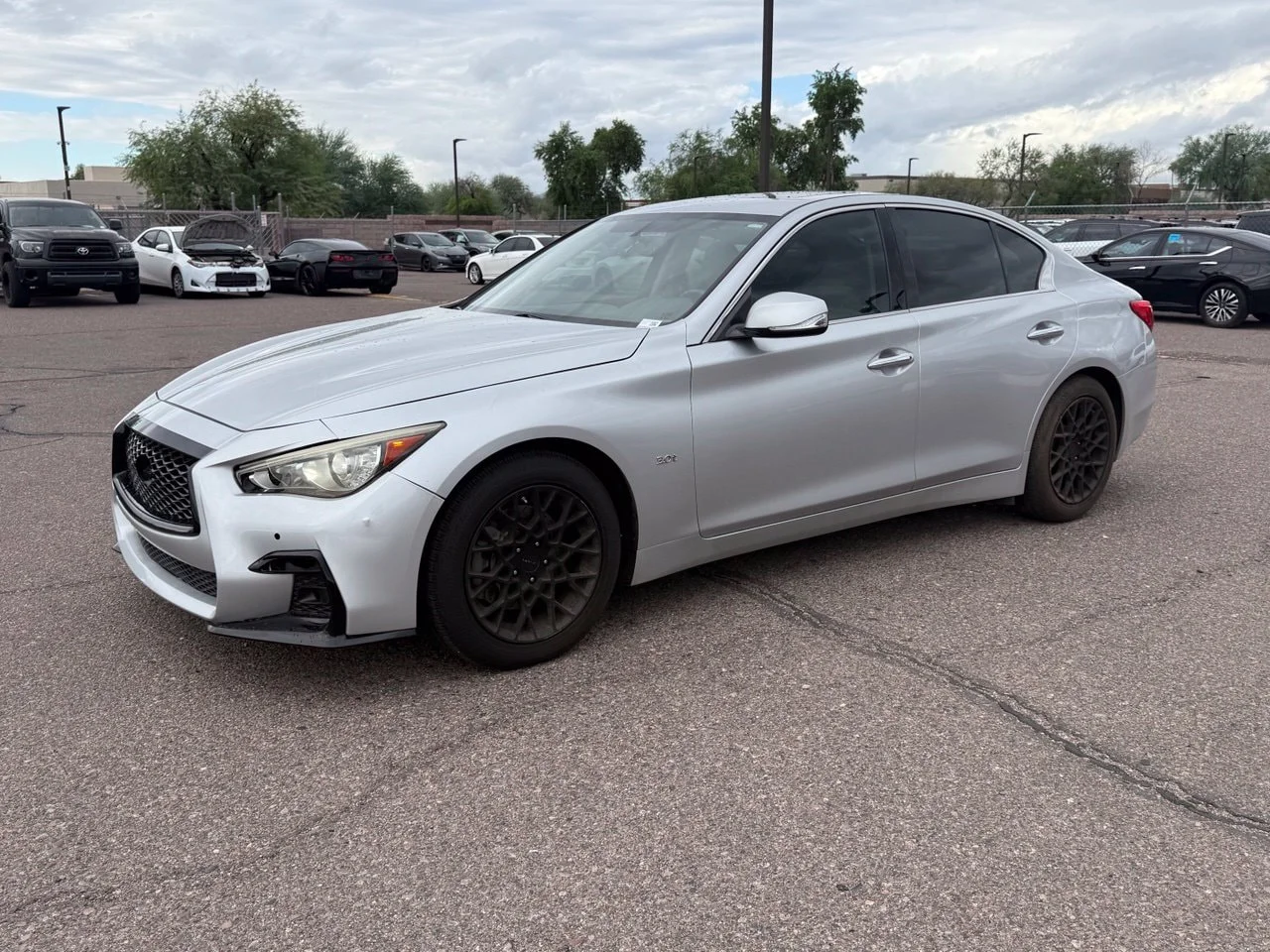 2017 INFINITI Q50
