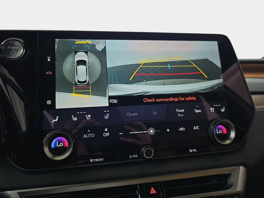 New 2026 Eminent White Pearl Lexus PREMIUM image 21