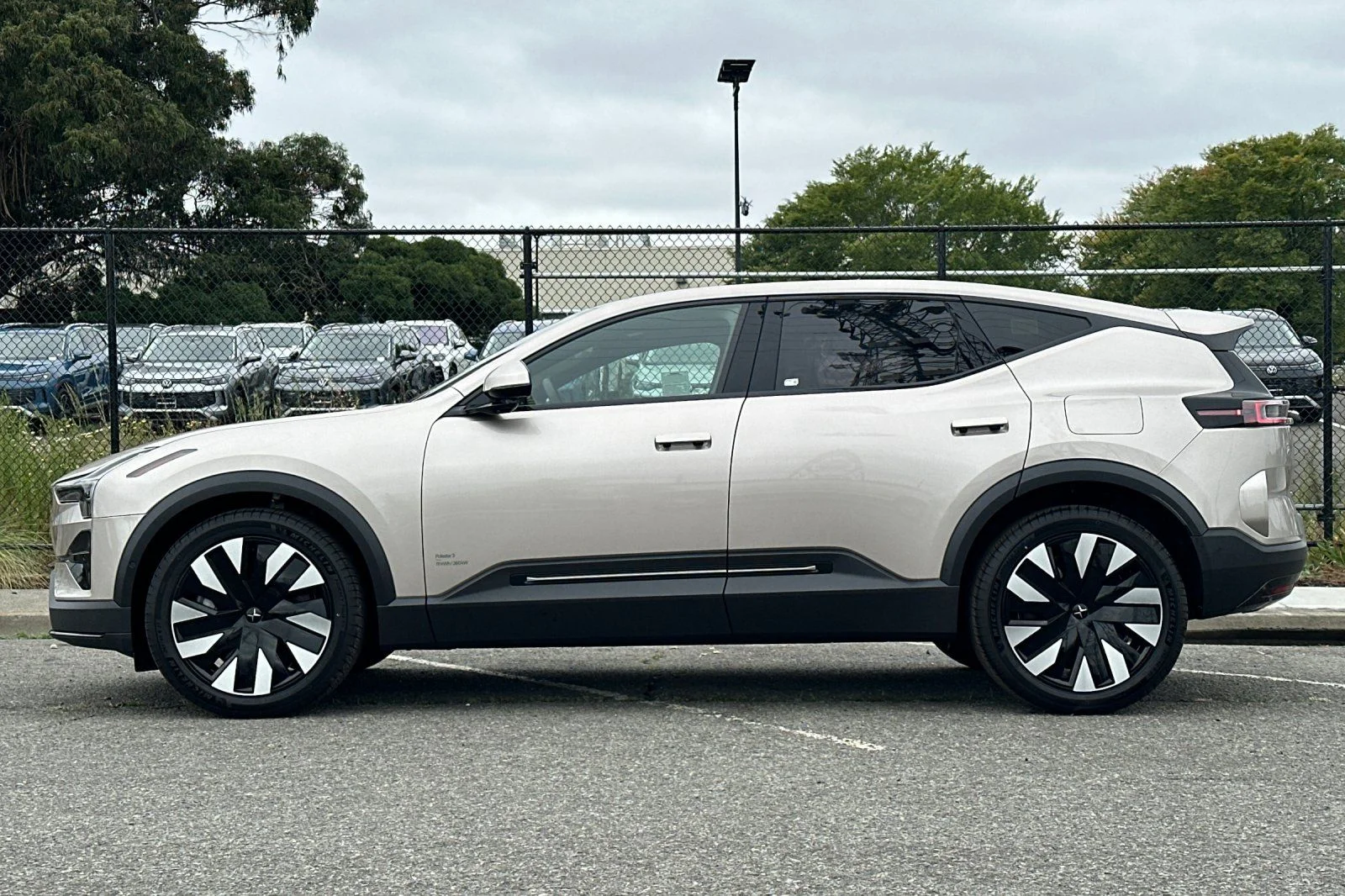 Used 2025 Jupiter Metallic Polestar Long Range Dual Motor image 5