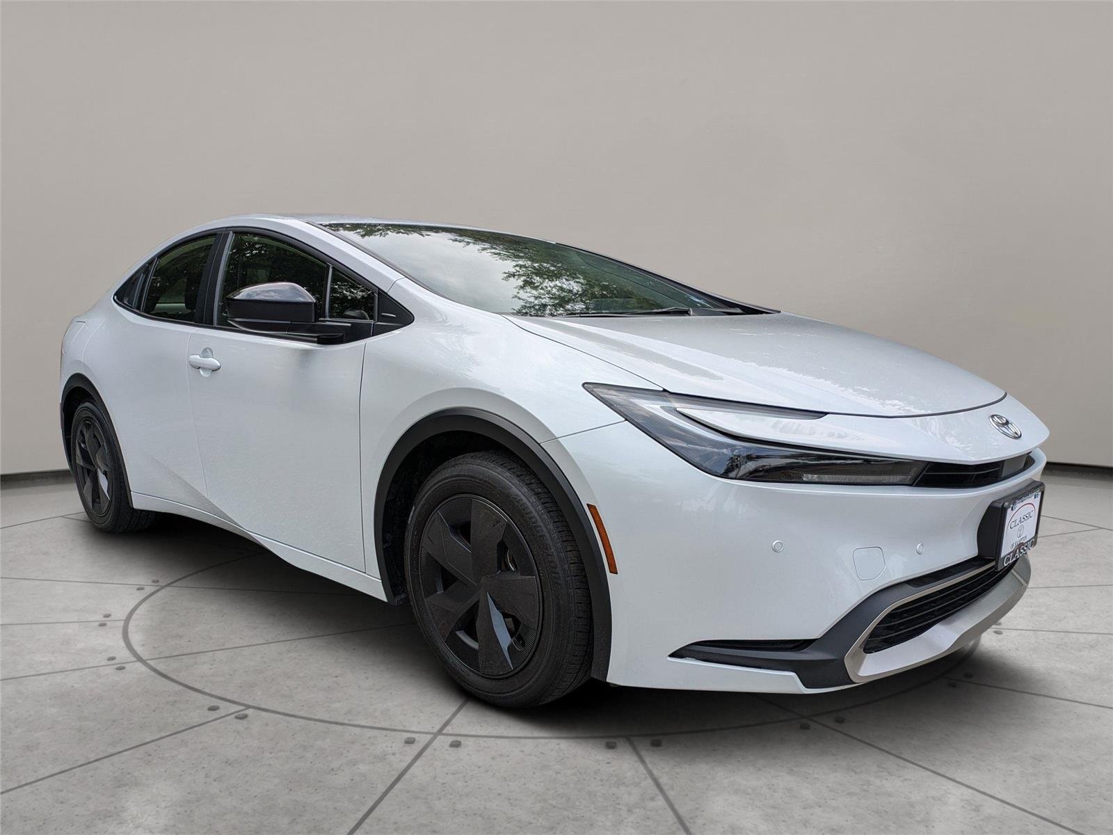 2024 Toyota Prius Prime SE