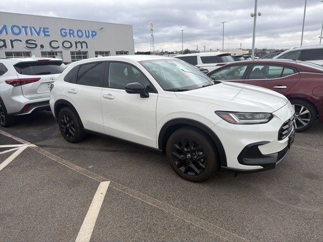 2025 Honda HR-V Sport AWD's photo