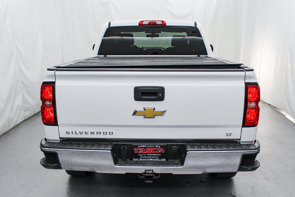 Used 2018 White Chevrolet LT image 9