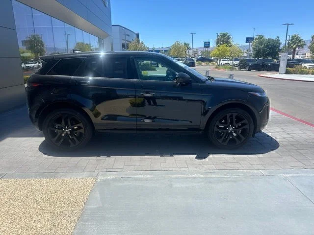 Used 2020 Black Land Rover S image 4
