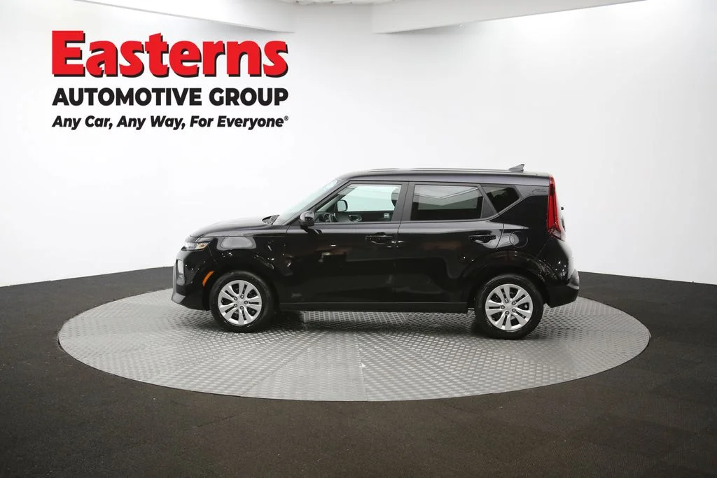 Used 2021 Black Kia LX image 58