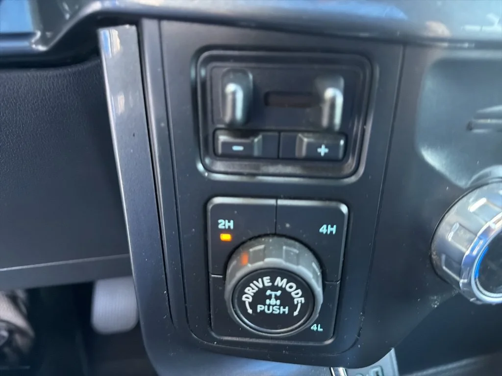 Used 2022 Carbonized Gray Metallic Ford XLT image 14