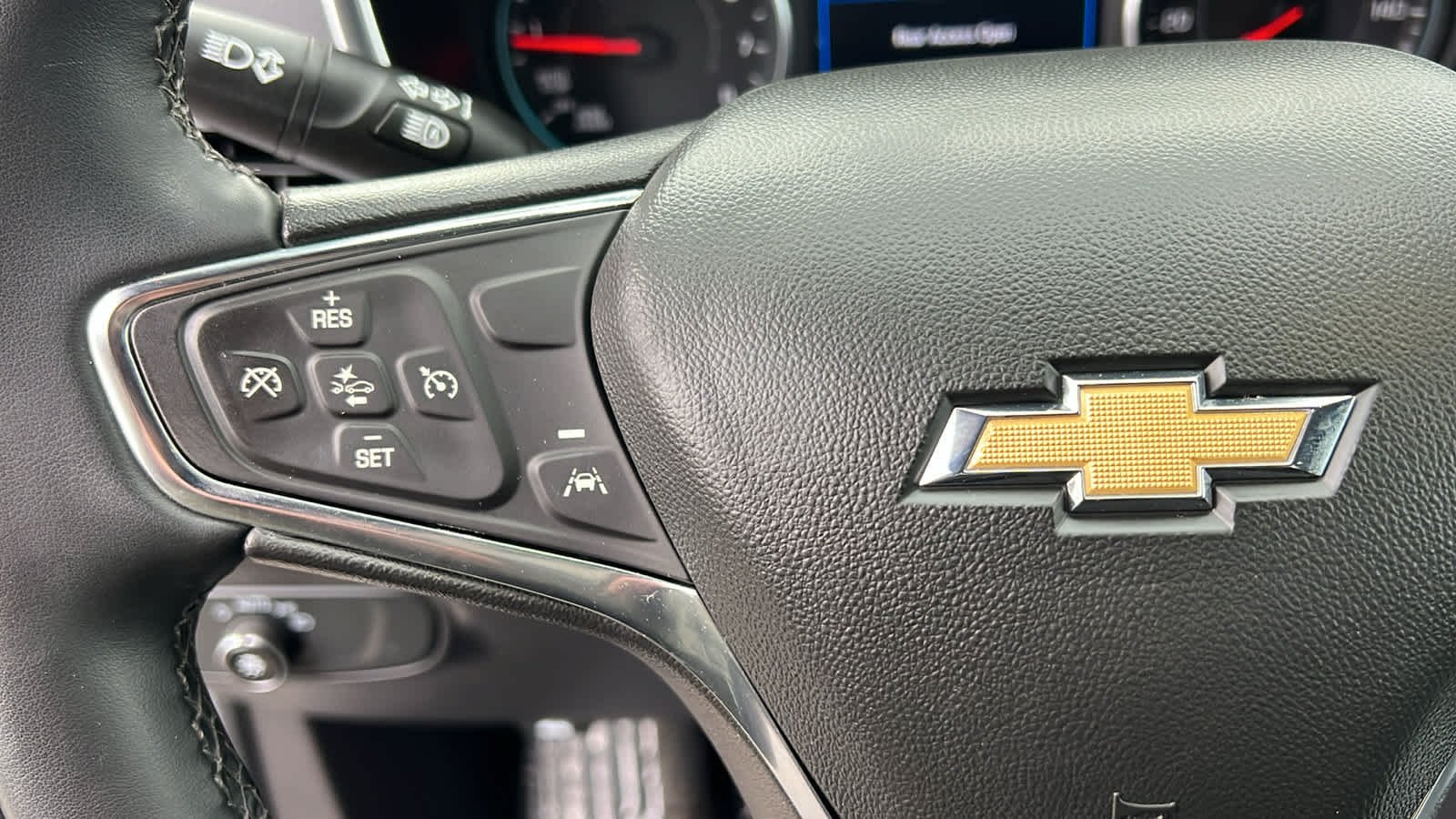 Used 2024 Sterling Gray Metallic Chevrolet LT image 19