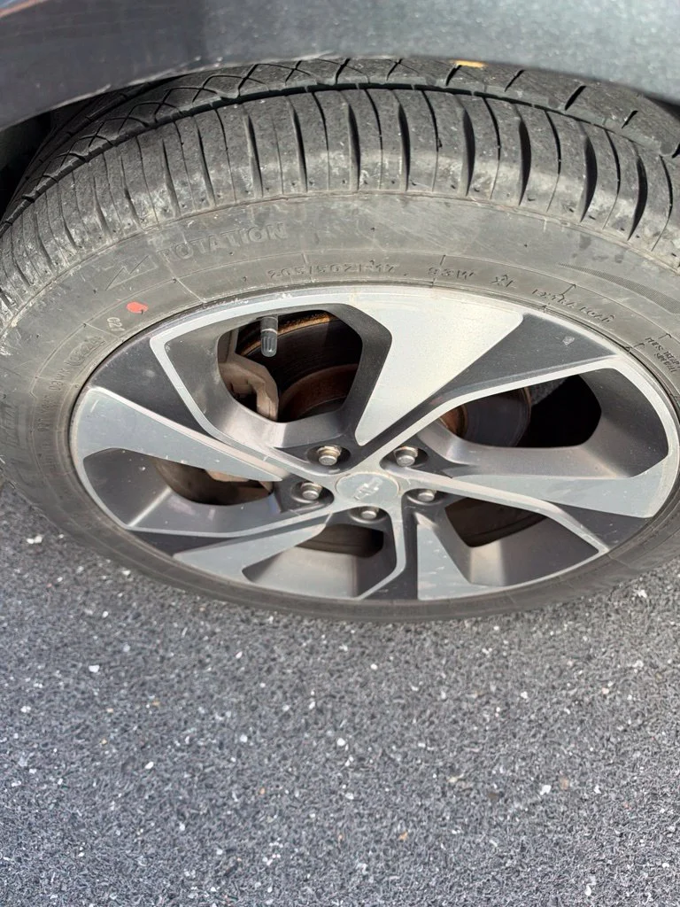 Used 2019 Gray Chevrolet Premier image 31