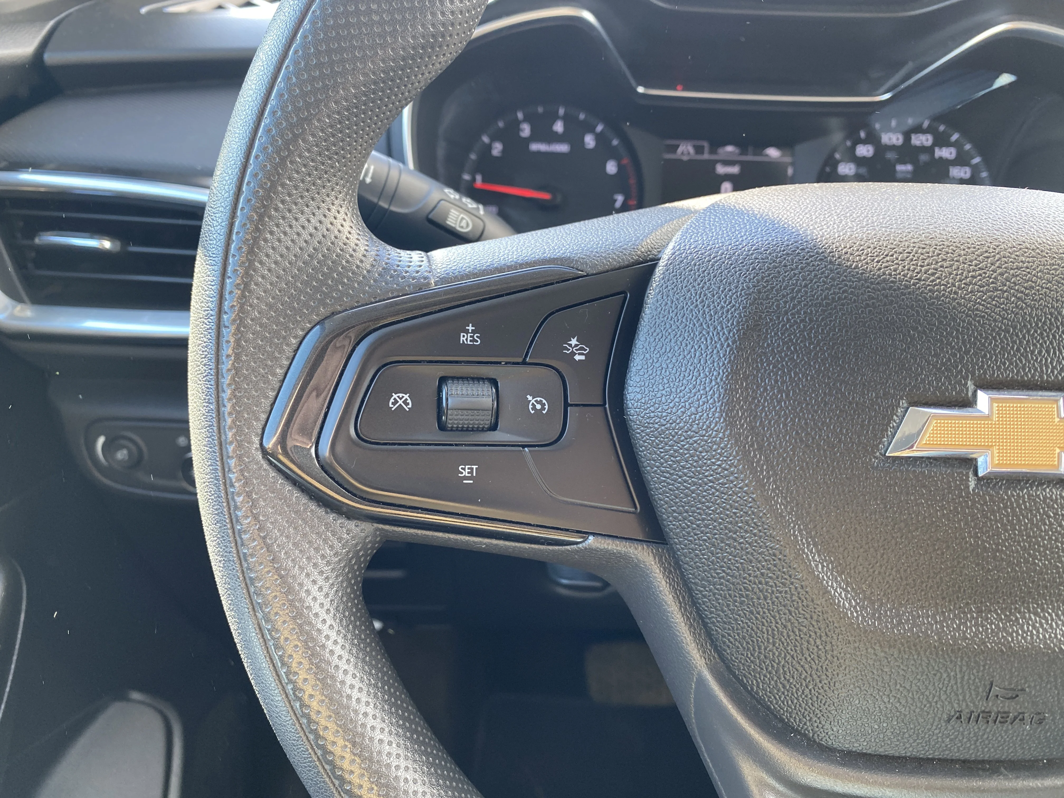 Used 2022 Red Chevrolet LT AWD * HEATED SEATS * LOW KM