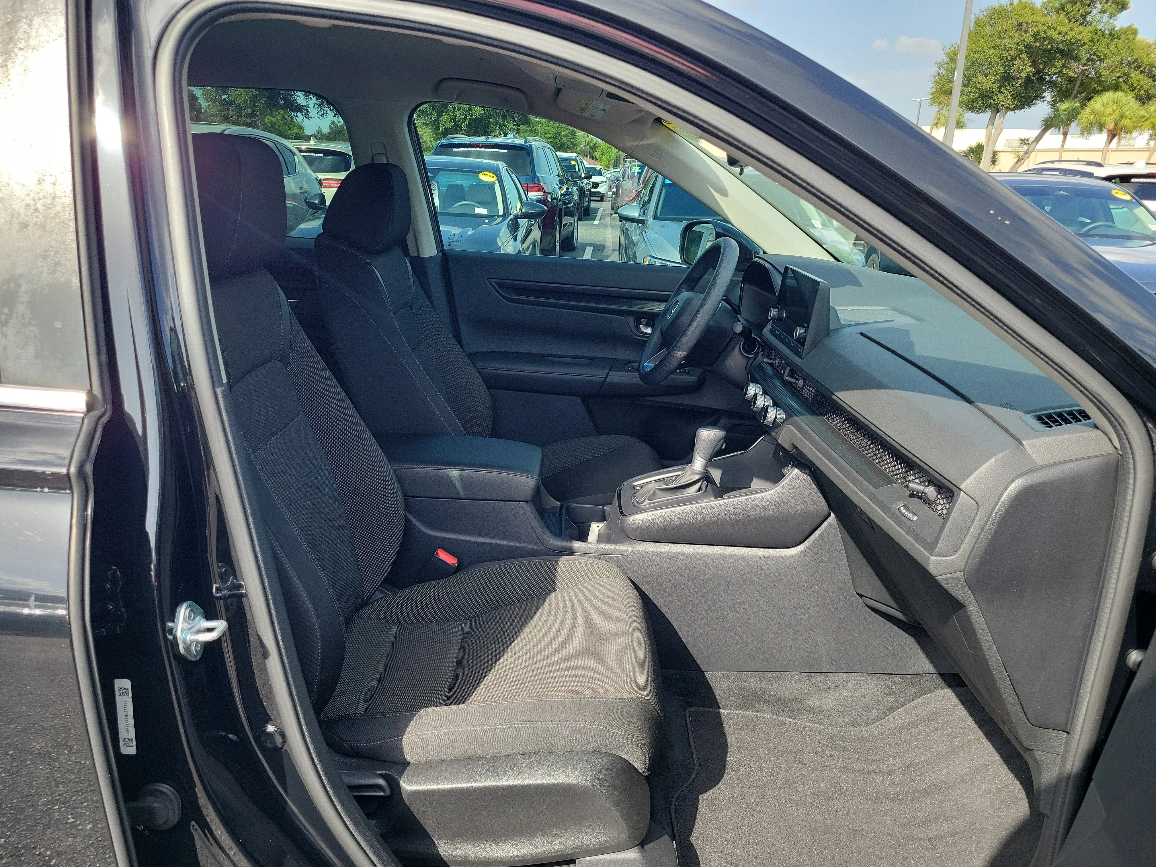 2024 Honda CR-V LX - Photo 8