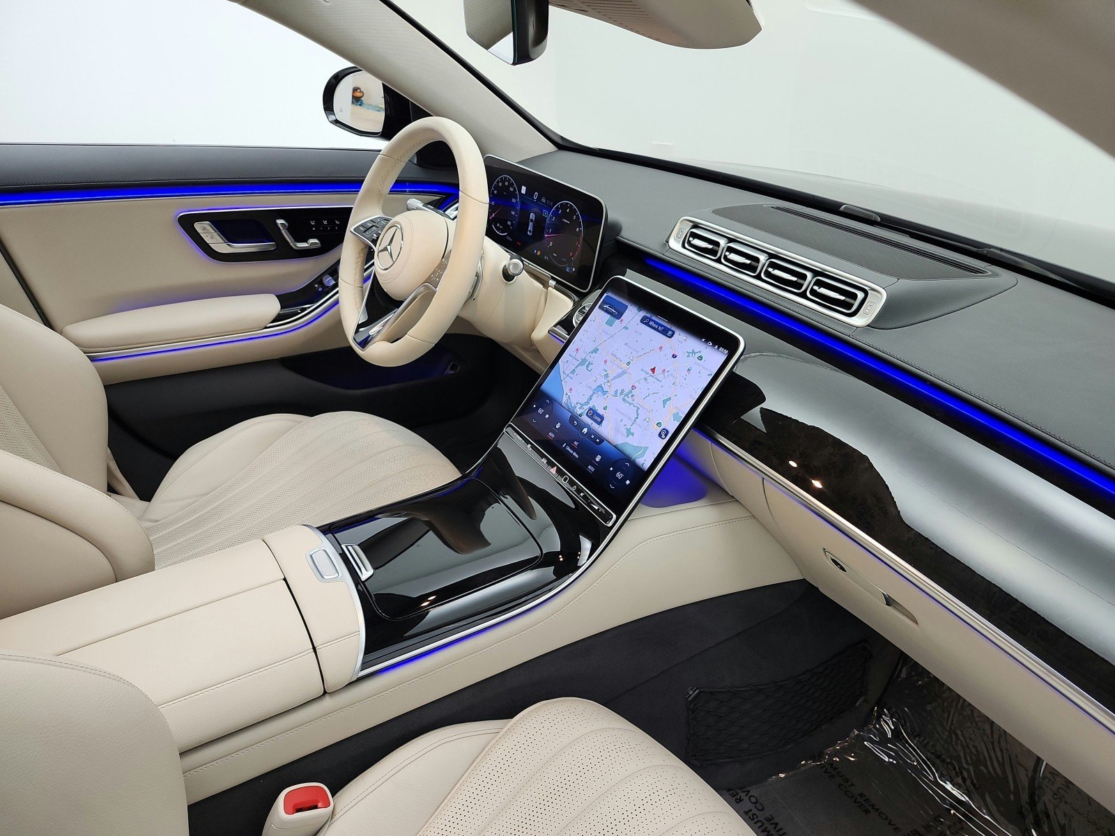 Used 2023 Black Mercedes-Benz S 500 4MATIC® Sedan image 18