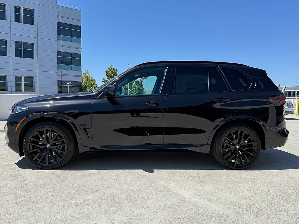New 2026 Black Sapphire Metallic BMW xDrive40i image 3