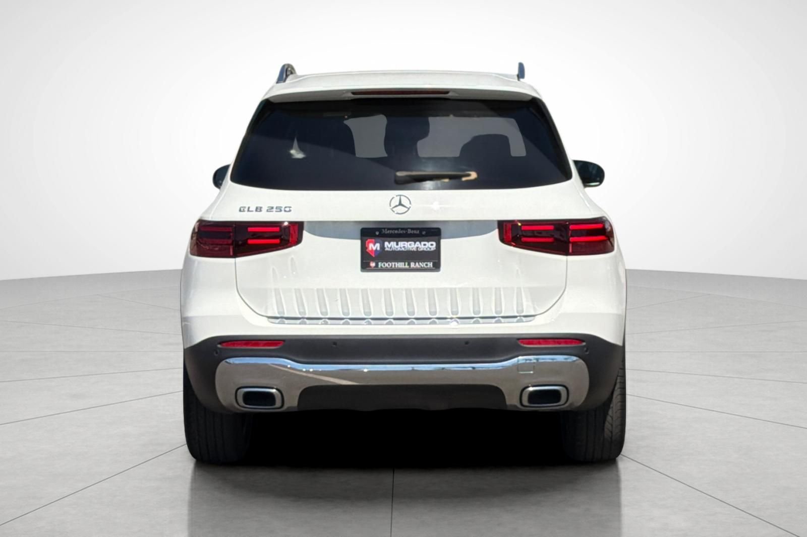 Used 2024 White Mercedes-Benz GLB 250 image 9