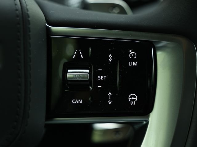 New 2026 Santorini Black LAND ROVER SE image 42