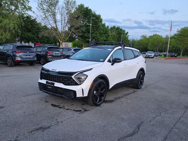 Used 2025 White Kia X-Line image 4