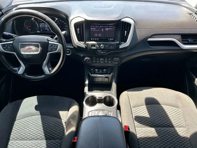 Used 2021 White GMC SLE image 12