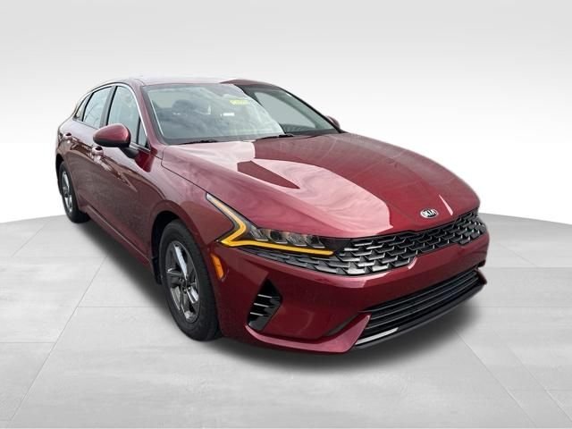 Certified Used 2021 Passion Red Kia LXS image 1