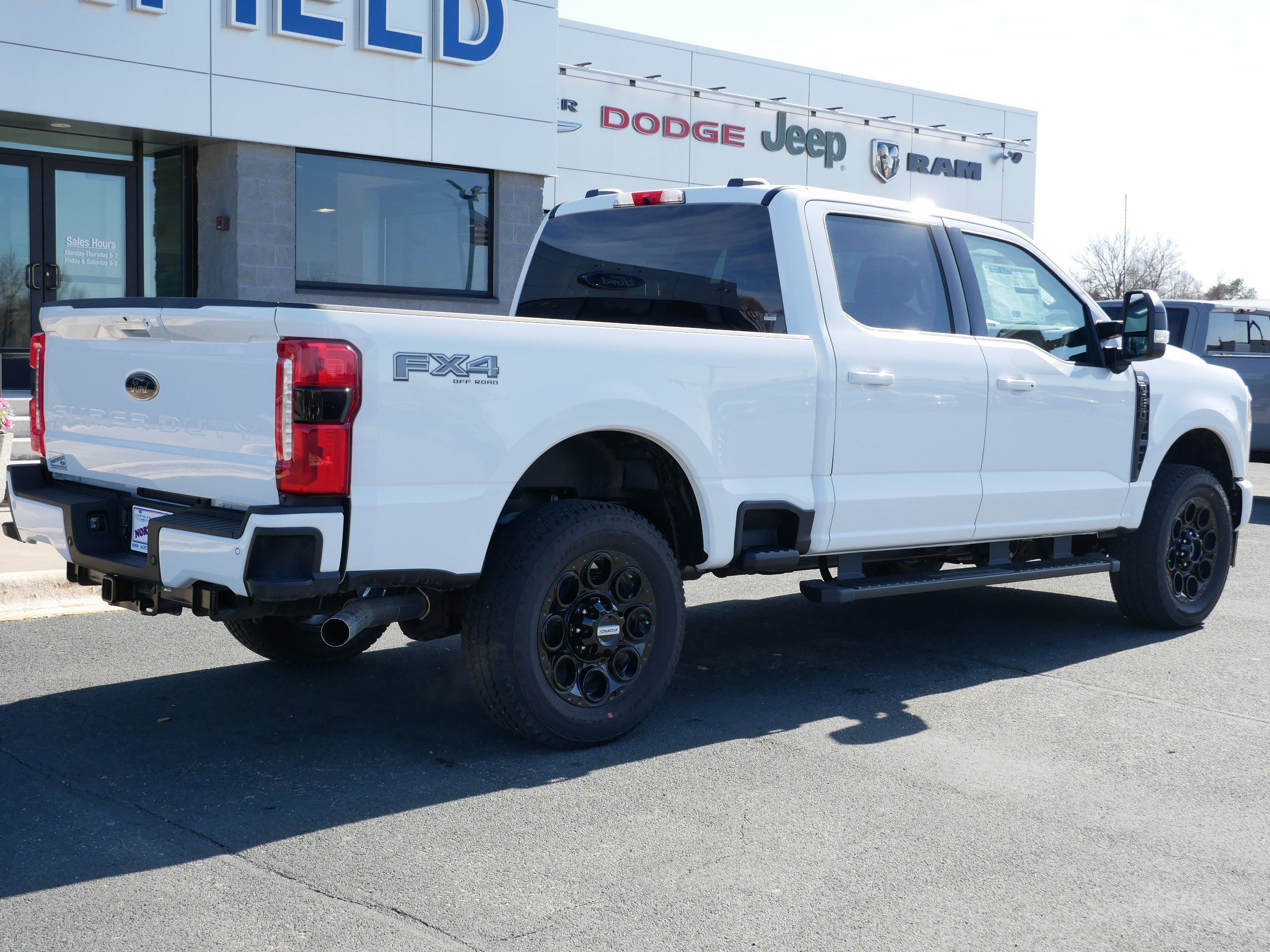 2026 Ford F-250 Super Duty XLT - Photo 8