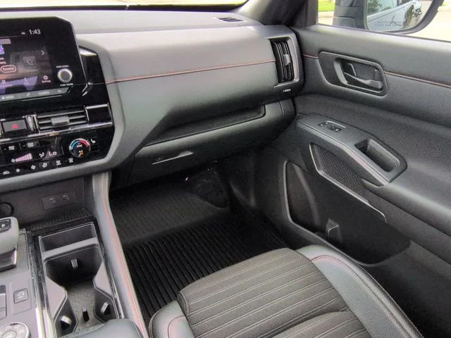 Used 2023 Black Nissan Rock Creek image 17