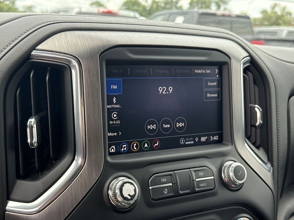 Used 2022 Red GMC Denali image 16