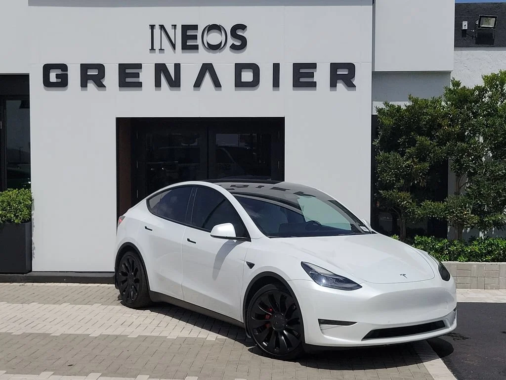 Used 2022 Pearl White Multi-Coat Tesla Performance image 1