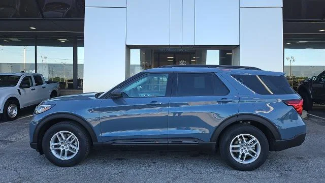 New 2026 Vapor Blue Metallic Ford Active RWD image 18