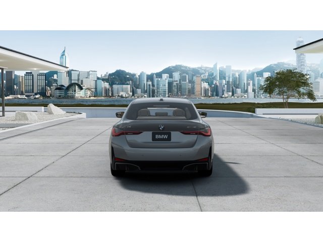 New 2026 Skyscraper Grey Metallic BMW i4 image 5