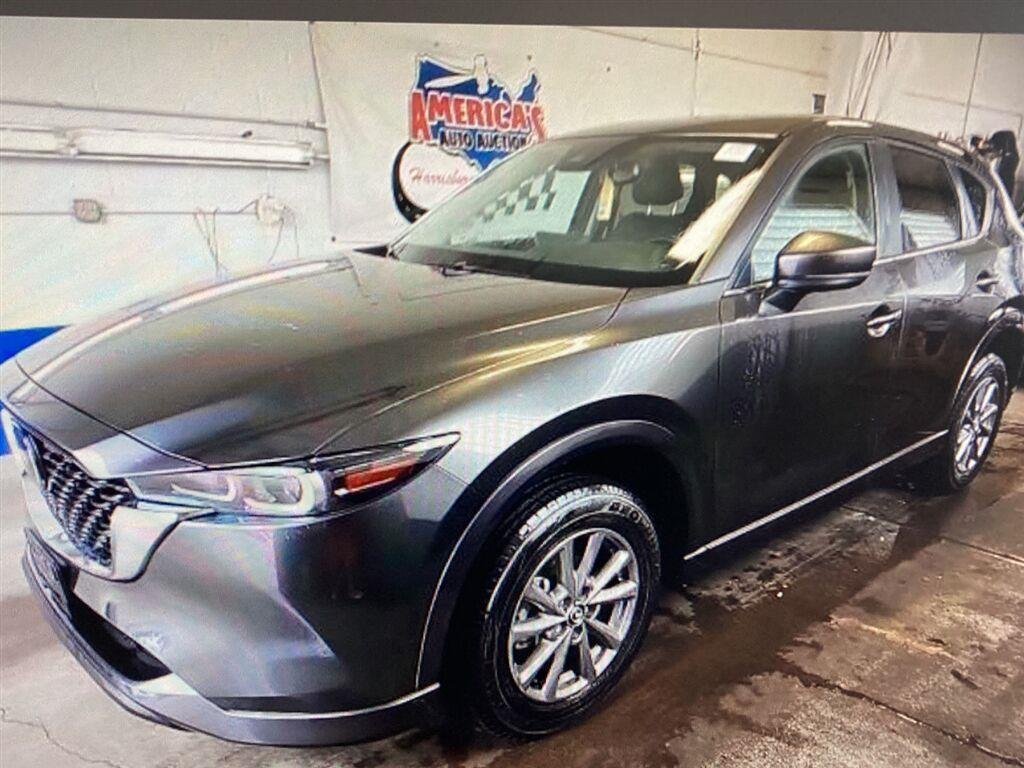 Used 2025 Machine Gray Metallic Mazda 2.5 S Preferred Package image 4