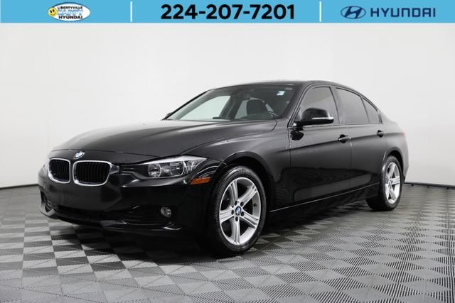 2014 BMW 3 Series 320i xDrive Sedan's photo