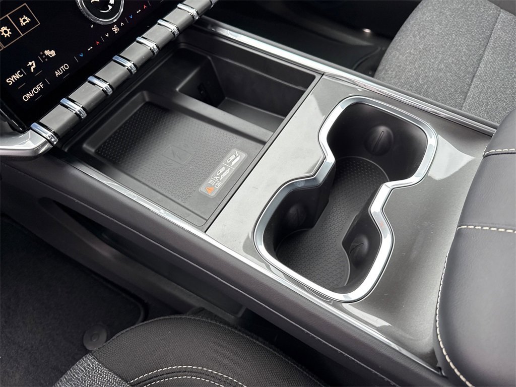 2026 GMC ACADIA - Image 25