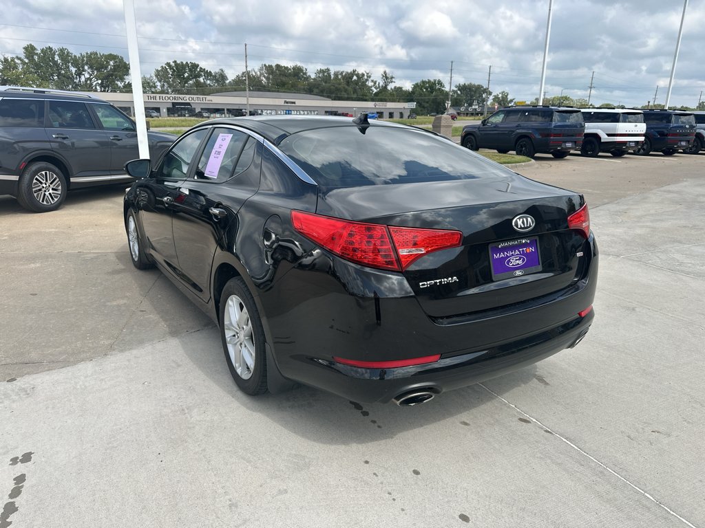 Used 2013 Ebony Black Kia LX image 10