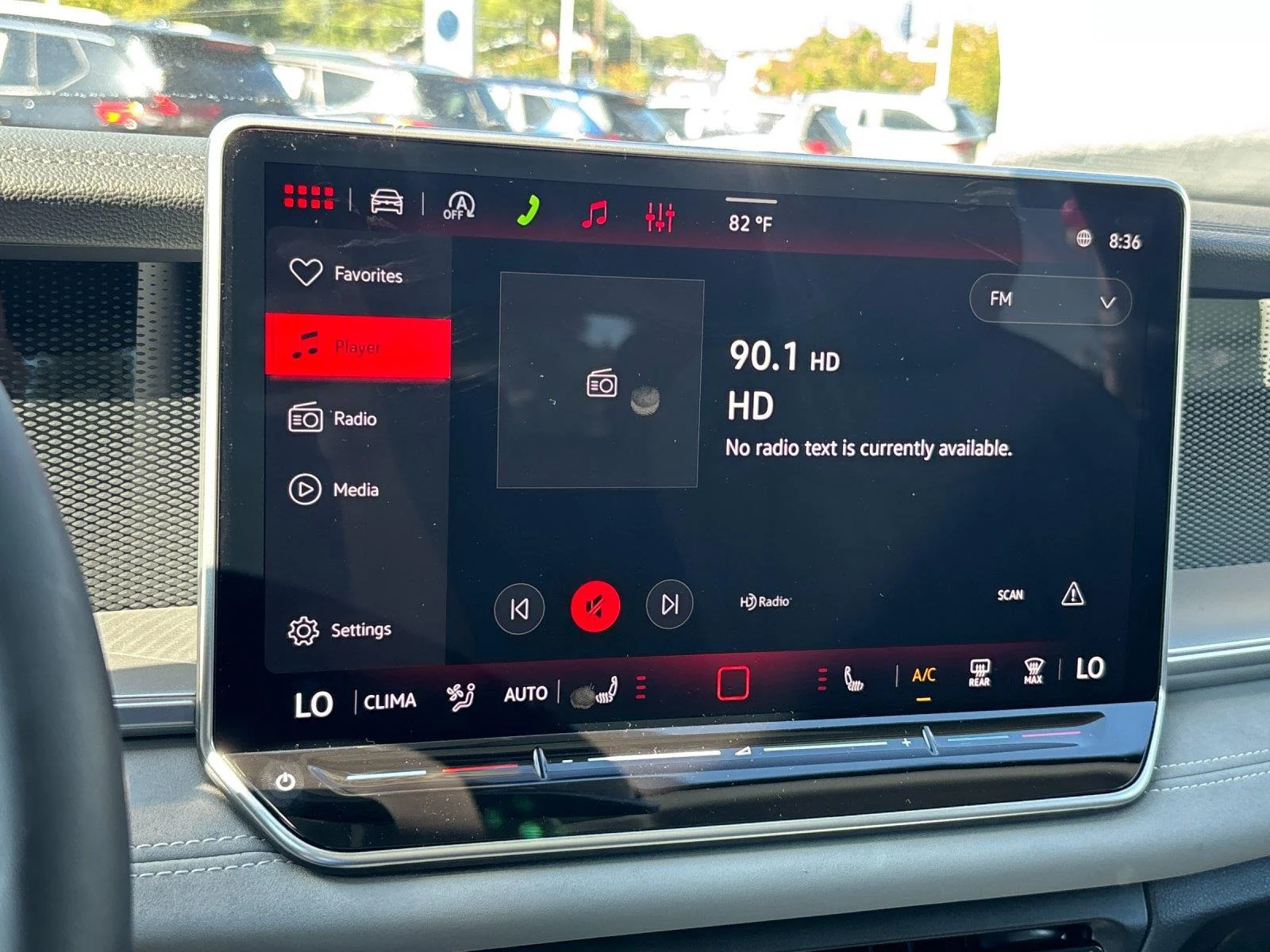 New 2026 Platinum Gray Metallic Volkswagen SE image 23