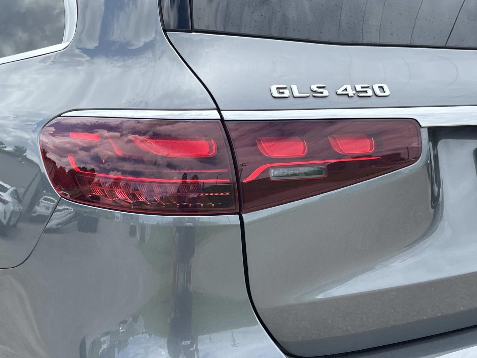 Certified Used 2025 Selenite Grey Metallic Mercedes-Benz GLS 450 image 10