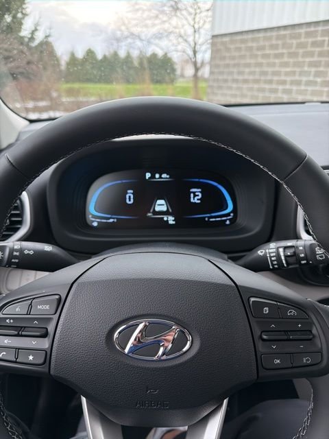 New 2026 Onyx Black Hyundai SEL image 9