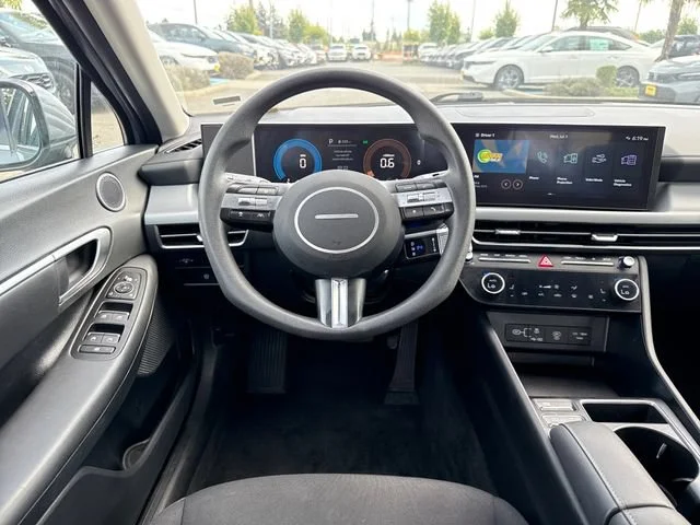 Used 2024 Transmission Blue Hyundai SEL image 17