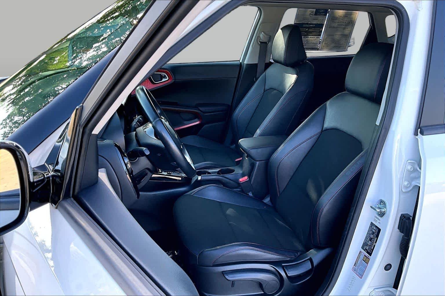 Pre-Owned 2023 Kia Soul GT-Line