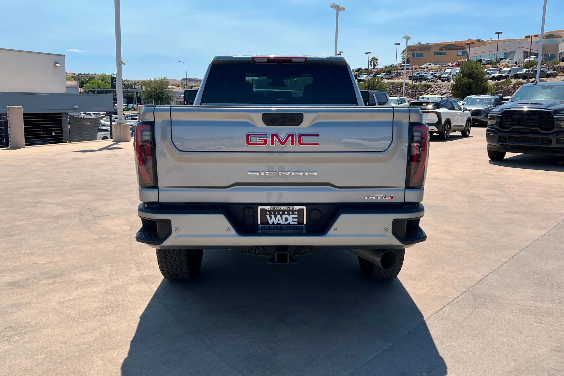 Used 2025 Sterling Metallic GMC AT4 image 4