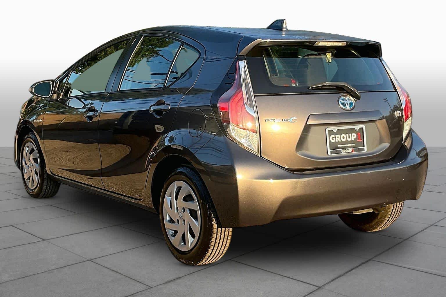Used 2016 Magnetic Gray Metallic Toyota One image 10