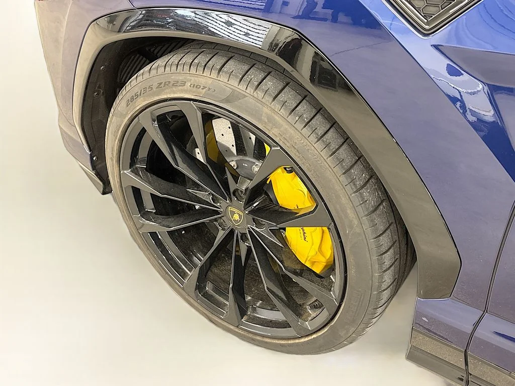 2021 Lamborghini Urus Base - Photo 27