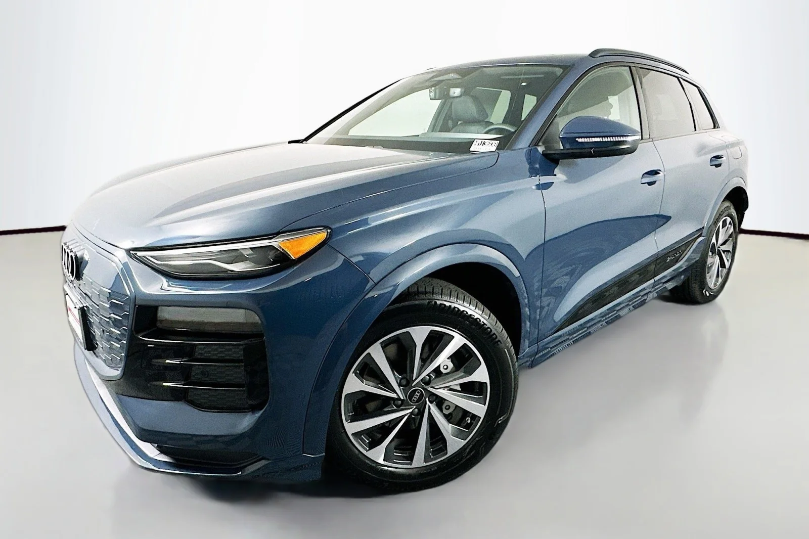 2027 Audi Q6 e-tron Premium quattro's photo