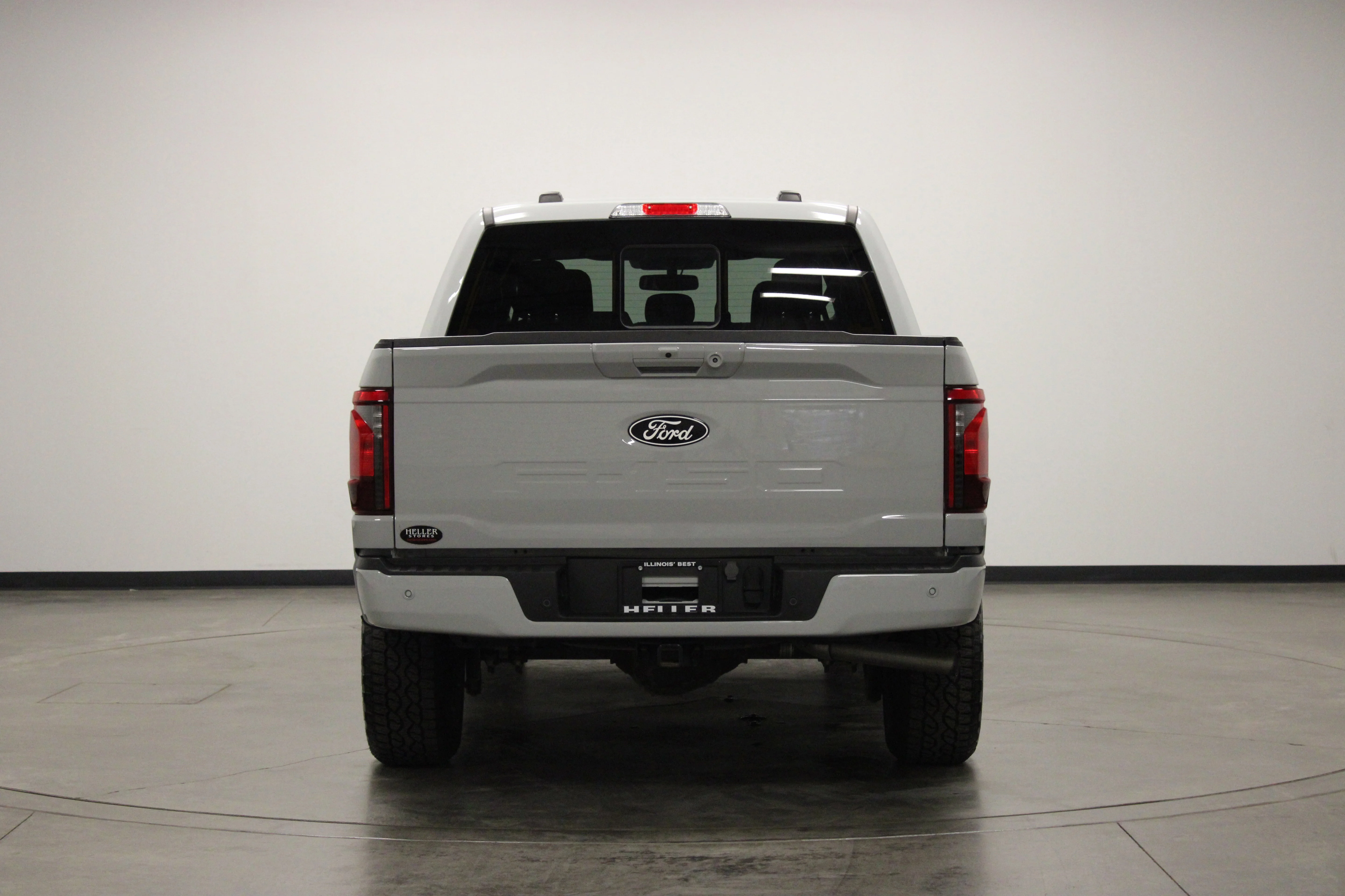 Used 2024 Avalanche Ford XLT image 7