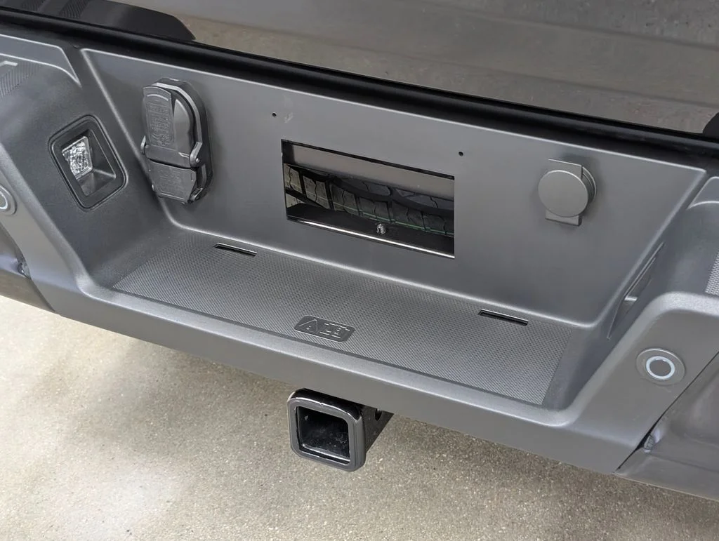 New 2026 Agate Black Metallic Ford XLT image 25