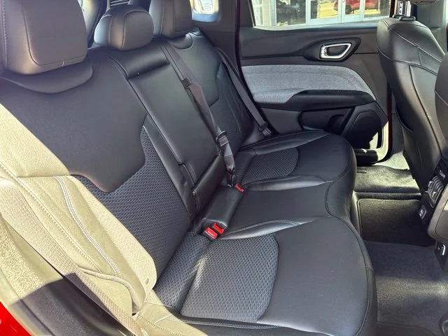 Used 2025 Red Jeep Latitude image 16