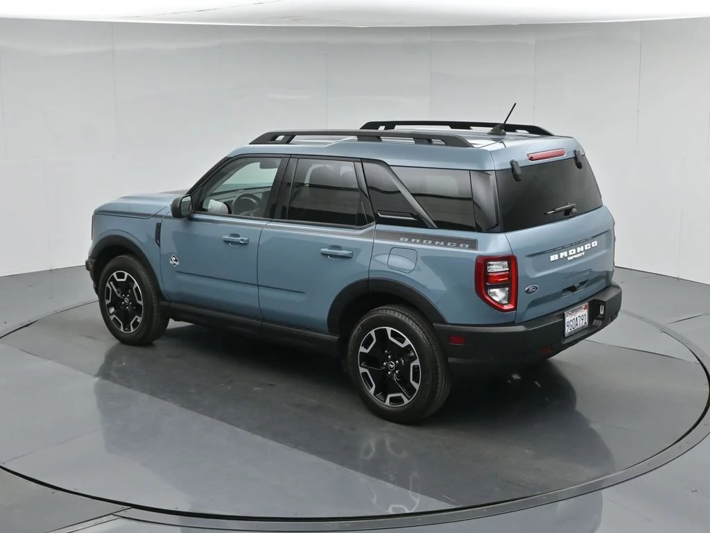 Used 2023  Ford Outer Banks image 39