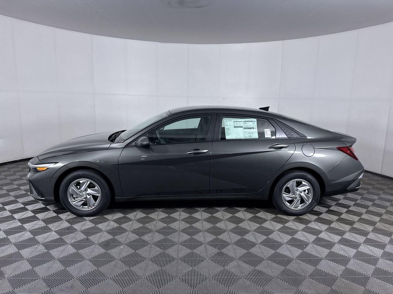 New 2026 Amazon Gray Hyundai SE image 8