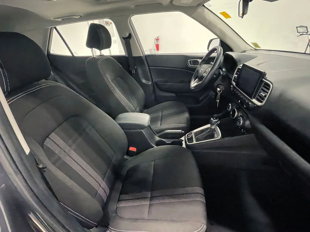Used 2023 Gray Hyundai SEL image 20